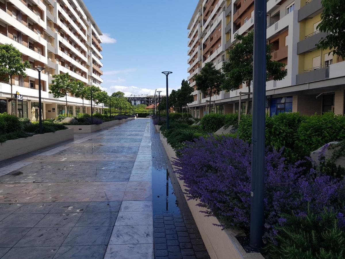 Apartman Vivo City Central Podgorica Exterior foto